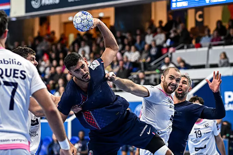 كرة يد.. باريس يفوز على رين متروبول في الدوري الفرنسي